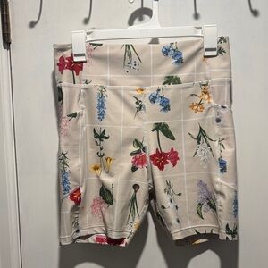 TUCKERNUCK floral biker shorts